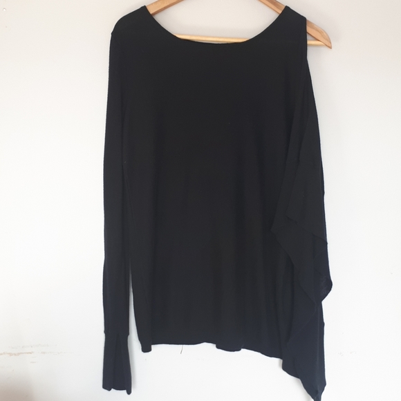 Delicate knit BCBGMaxAzria one- sleeve sweater - S - Picture 3 of 6